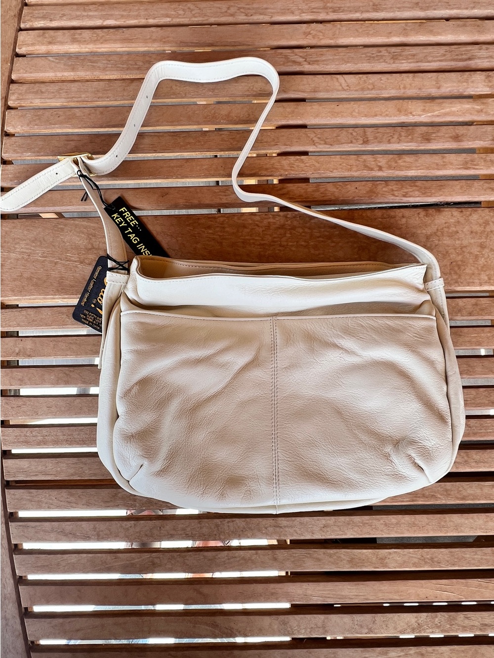 Brio white small shoulder purse